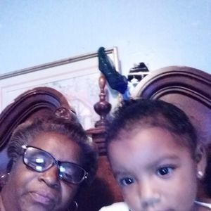 Meet your Posher, Doris h